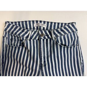 Almost Famous Jeans Womens Size 5 Blue White‎ Stripe 5 Pocket High Rise Skinny